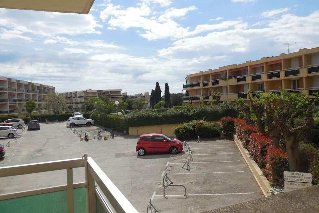 Agreable T3, Bormes Les Mimosas Apartment Exterior foto